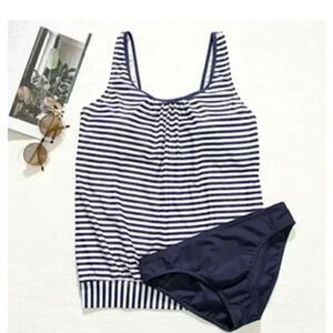 NWT Tankini size S (2/4) 2 piece Modest Navy Blue/ white striped Brand: Bikinx